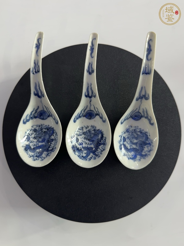 古玩陶瓷青花龍紋調(diào)羹真品鑒賞圖