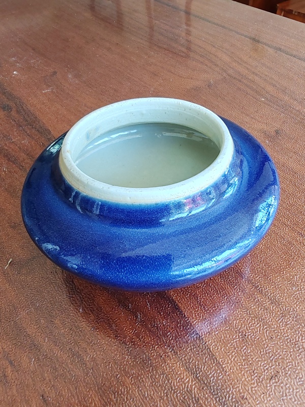 古玩陶瓷藍(lán)釉水盂拍賣，當(dāng)前價(jià)格4980元