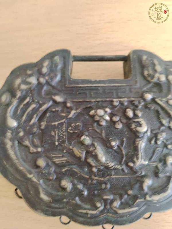 古玩雜項(xiàng)銀鎖真品鑒賞圖