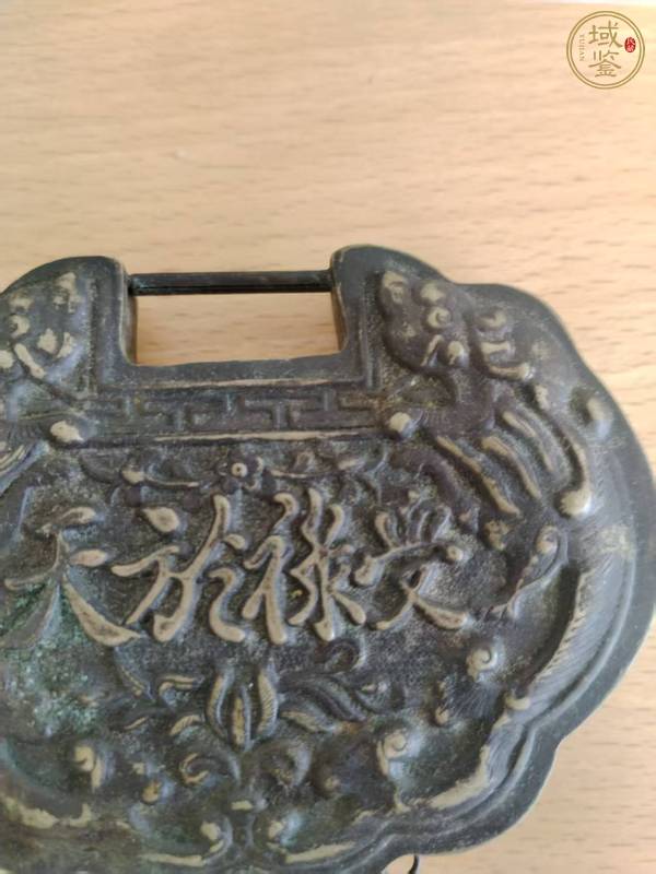古玩雜項(xiàng)銀鎖真品鑒賞圖