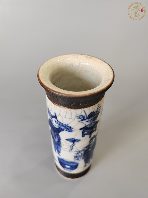 古玩陶瓷哥釉鐵骨泥人物花觚真品鑒賞圖