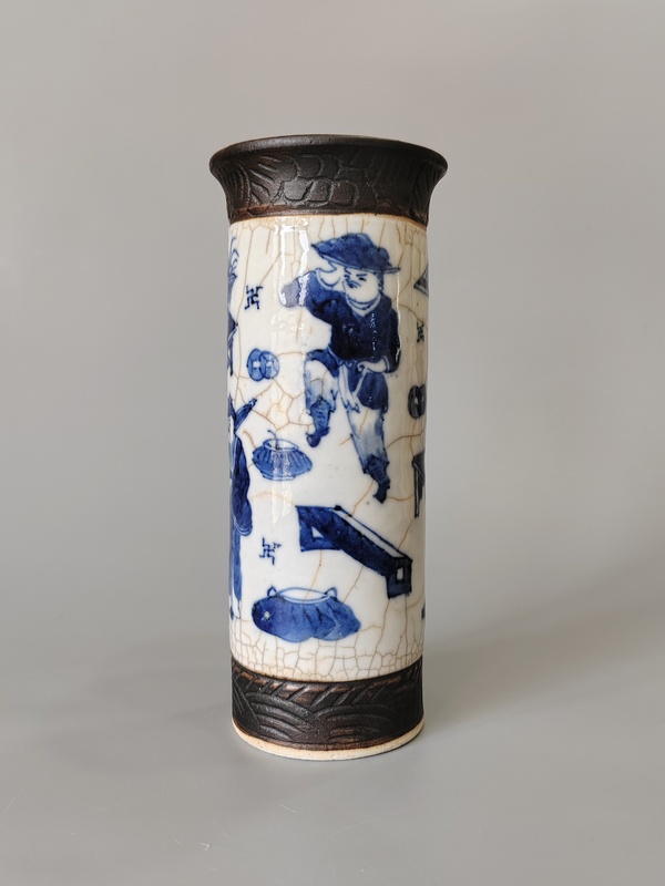 古玩陶瓷市井人物·花觚拍賣(mài),當(dāng)前價(jià)格201元