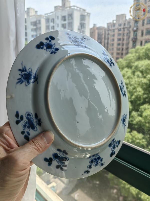 古玩陶瓷青花人物故事紋折沿盤真品鑒賞圖