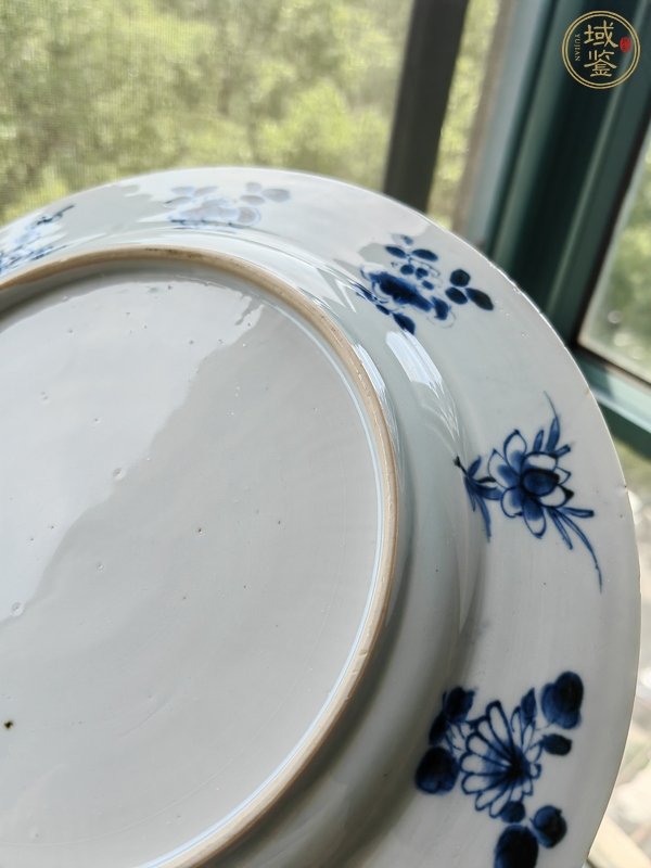 古玩陶瓷青花人物故事紋折沿盤真品鑒賞圖