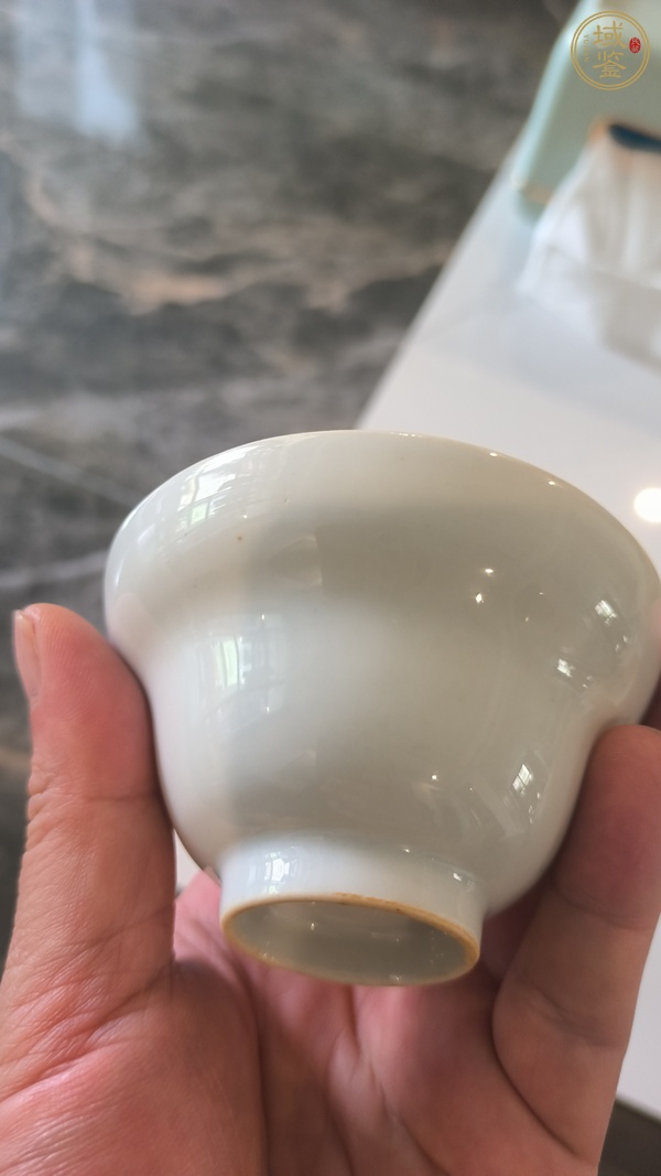 古玩陶瓷白釉折腰蓋碗真品鑒賞圖