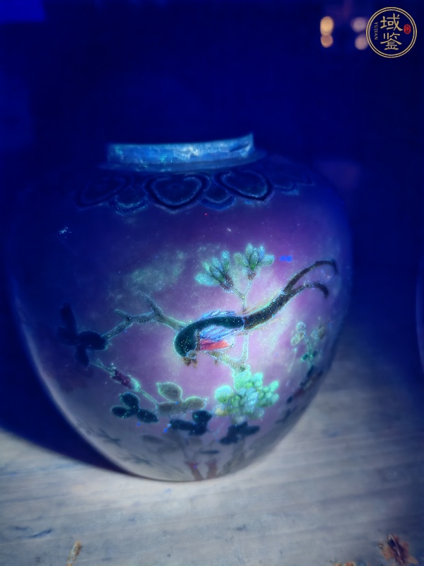 古玩陶瓷花鳥紋粉彩罐真品鑒賞圖