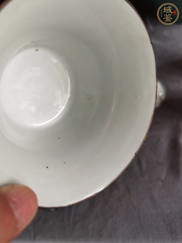 古玩陶瓷獅紋青花蓋碗真品鑒賞圖