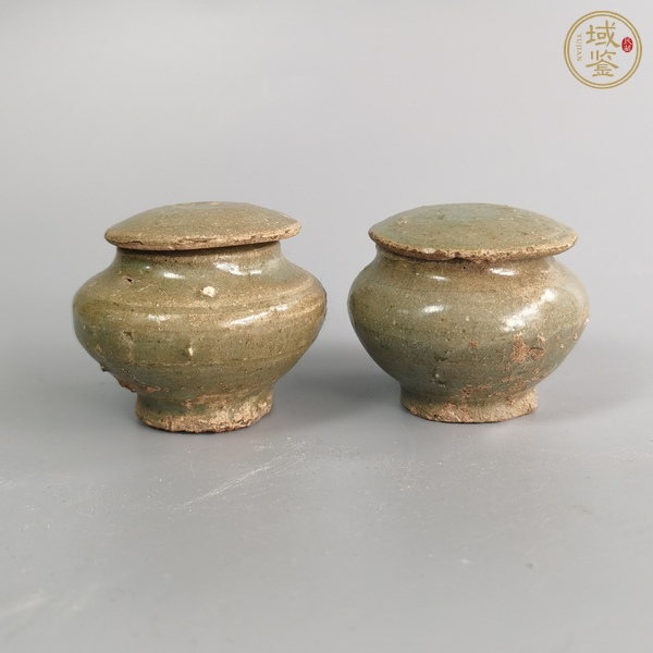 古玩龍泉窯青釉蓋罐真品鑒賞圖