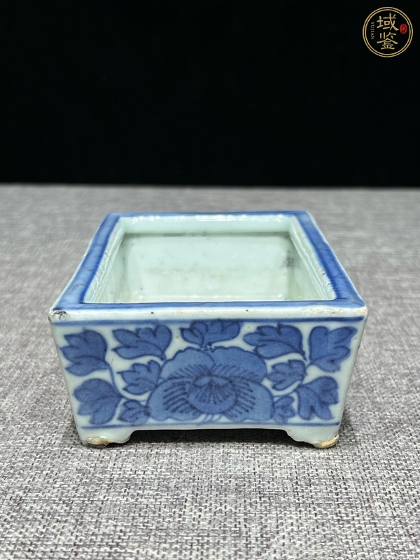 古玩陶瓷花卉紋青花水仙盆真品鑒賞圖