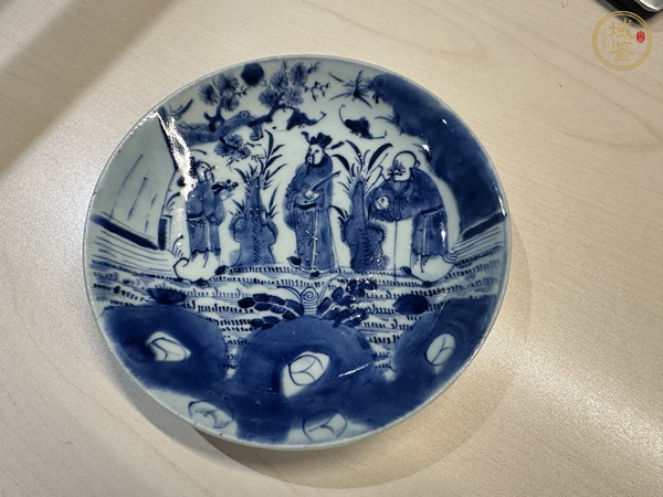 古玩陶瓷青花盤真品鑒賞圖