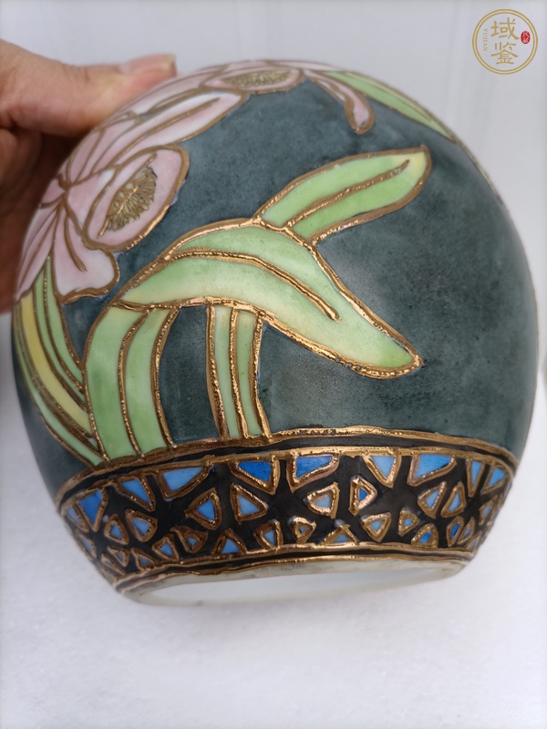 古玩陶瓷蓋罐真品鑒賞圖