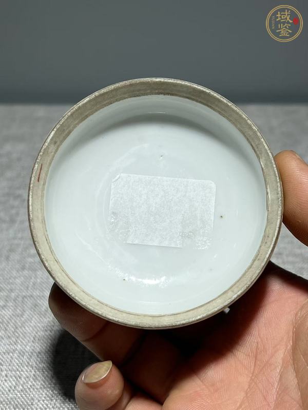 古玩陶瓷粉彩無雙普人物蓋盒真品鑒賞圖