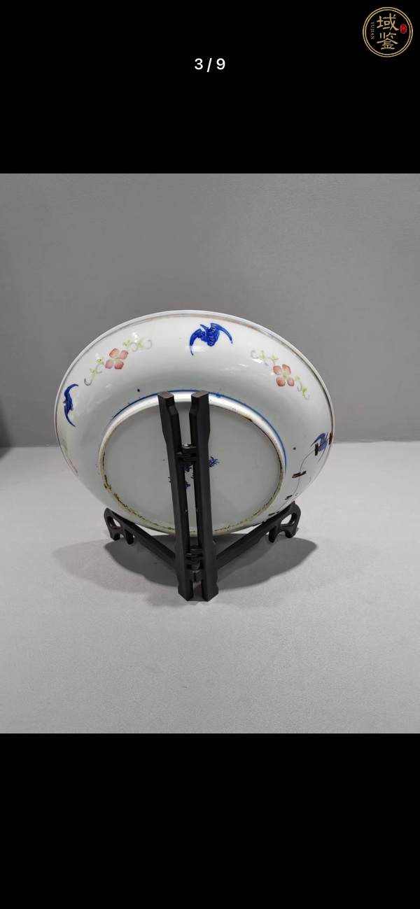 古玩陶瓷青花加彩纏枝花卉盤真品鑒賞圖