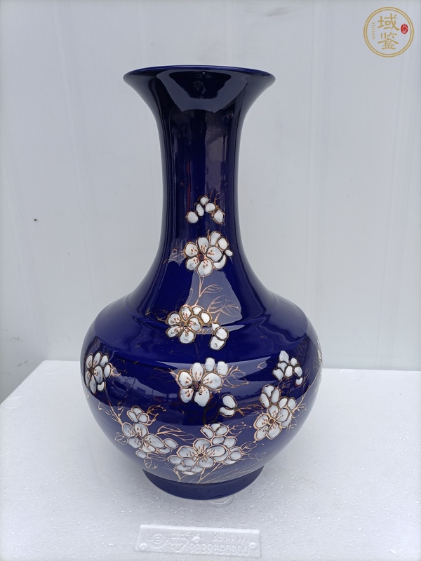 古玩藍(lán)釉描金花卉紋瓶真品鑒賞圖