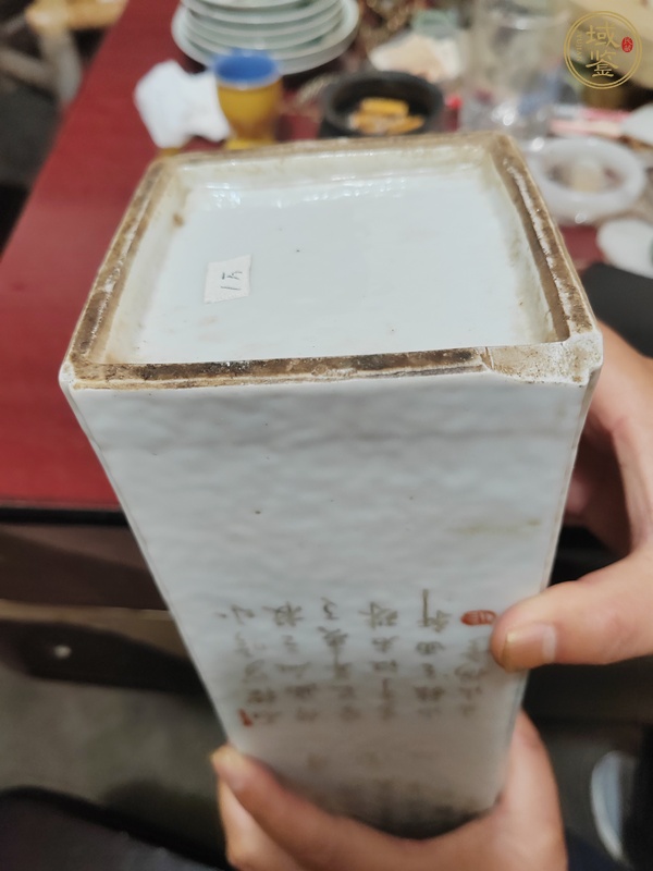 古玩陶瓷淺絳彩人物花鳥四方帽筒真品鑒賞圖