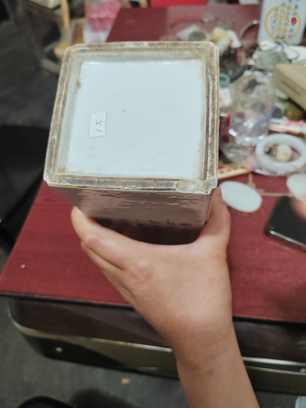 古玩陶瓷淺絳彩人物花鳥四方帽筒真品鑒賞圖