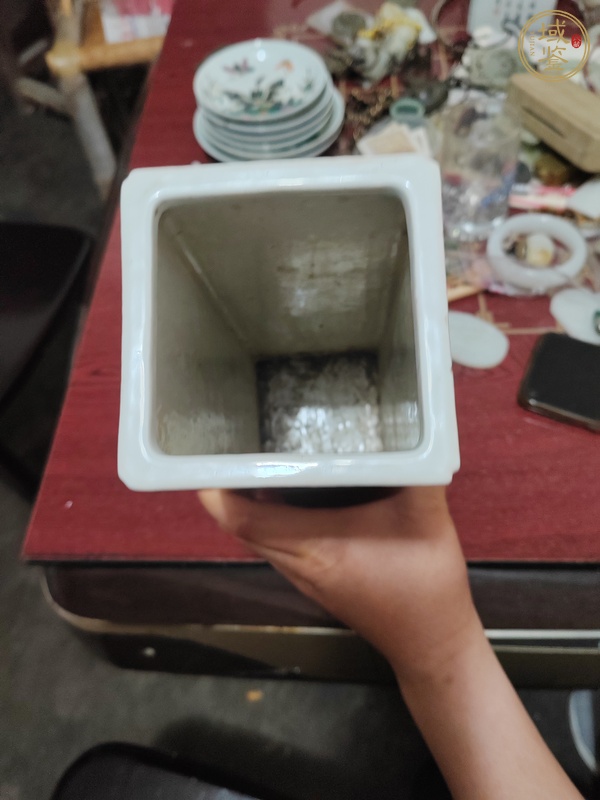 古玩陶瓷淺絳彩人物花鳥四方帽筒真品鑒賞圖