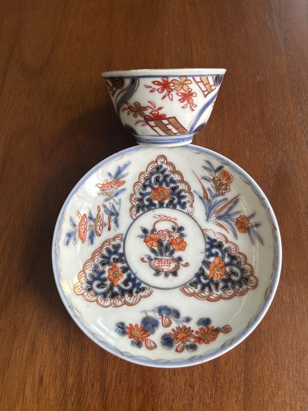 古玩轉賣清康熙·青花礬紅描金花卉紋杯碟拍賣，當前價格1688元