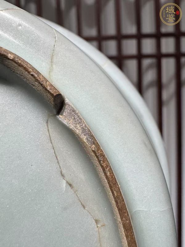 古玩陶瓷龍泉官天青色大直壁洗真品鑒賞圖