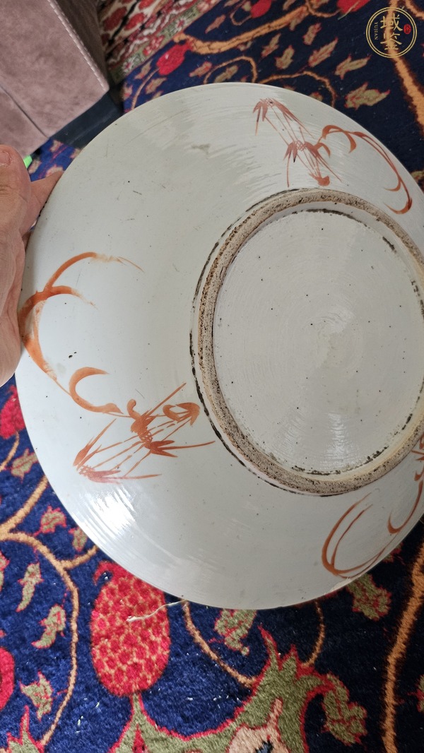 古玩粉彩纏枝花紋盤真品鑒賞圖