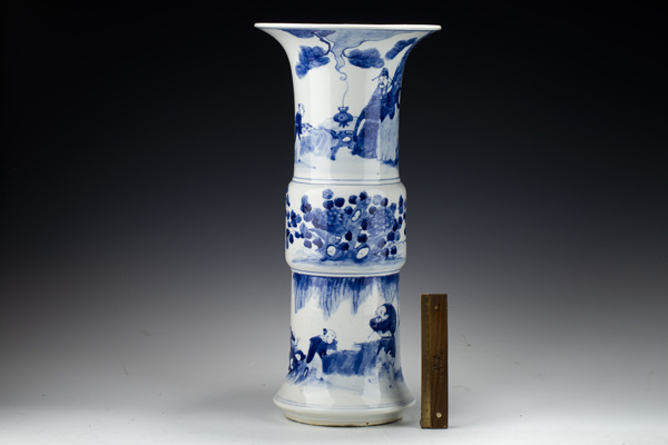 古玩陶瓷晚清·青花漁樂高士圖大花觚拍賣,當(dāng)前價(jià)格2388元