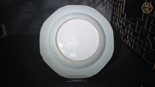 古玩陶瓷清乾隆·青花山水垂釣圖八方盤真品鑒賞圖