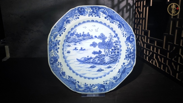 古玩清乾隆·青花山水垂釣圖八方盤真品鑒賞圖
