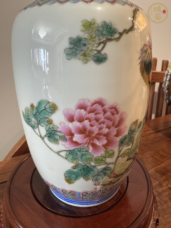 古玩陶瓷鳳凰牡丹紋粉彩燈籠瓶真品鑒賞圖