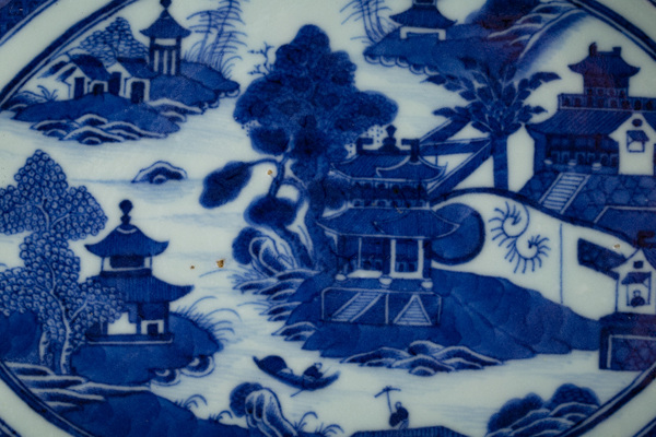 古玩陶瓷清中·青花描金山水樓閣紋蓋鍋拍賣(mài)，當(dāng)前價(jià)格0元