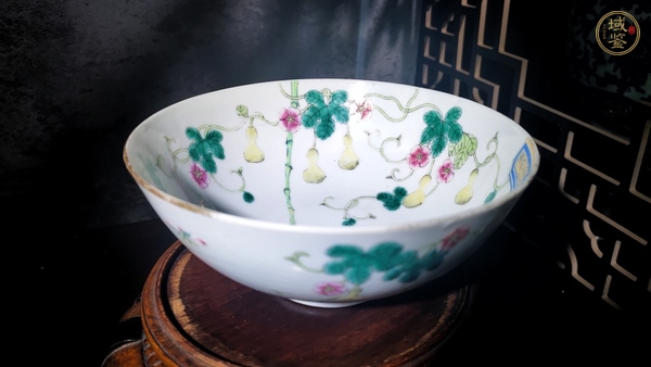 古玩陶瓷清光緒?粉彩過枝葫蘆竹蝶紋碗（官）真品鑒賞圖