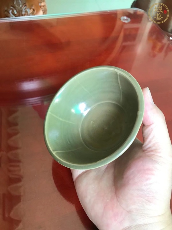 古玩陶瓷北宋耀州窯刻花亂刀牡丹碗真品鑒賞圖