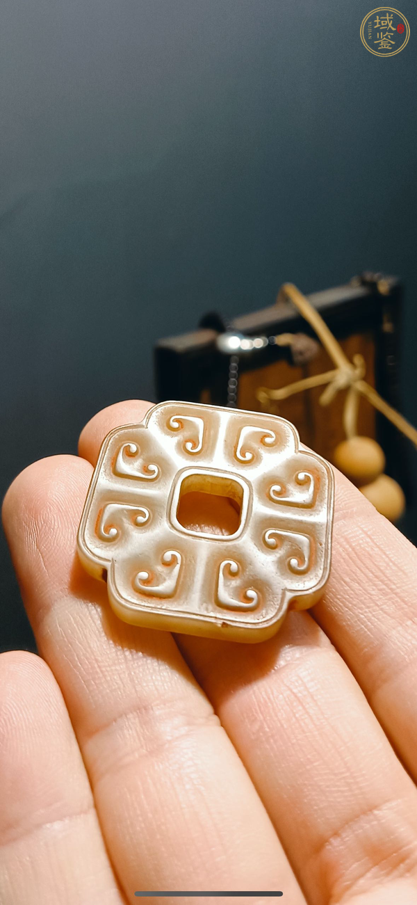 古玩玉器仿古紋飾方型璧真品鑒賞圖