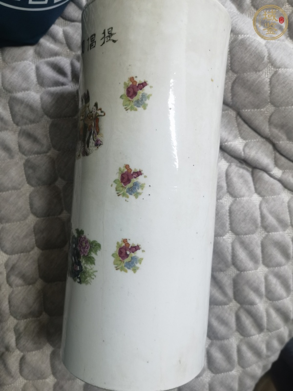 古玩陶瓷民國(guó)貼花帽筒真品鑒賞圖
