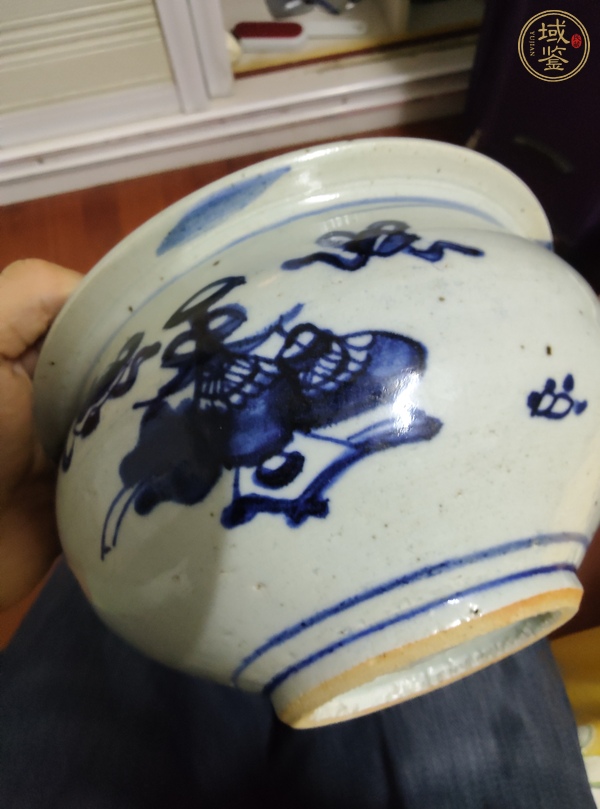 古玩陶瓷博古圖青花圈足缽式香爐真品鑒賞圖