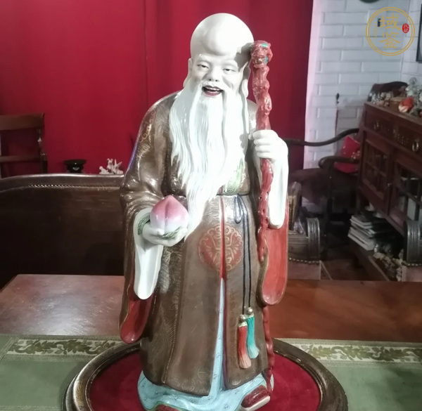 古玩陶瓷壽星塑像真品鑒賞圖