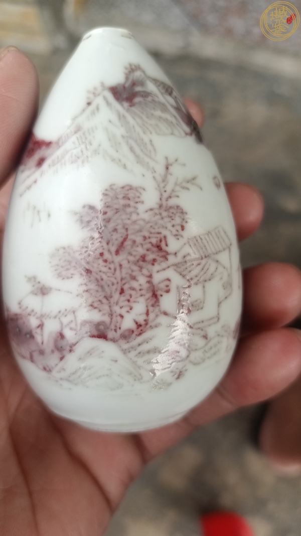 古玩陶瓷釉里紅山水人物鼻煙壺真品鑒賞圖