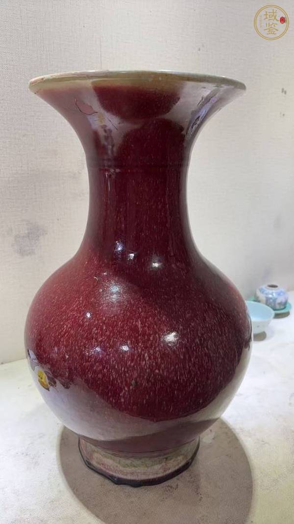 古玩陶瓷郎紅釉瓶真品鑒賞圖