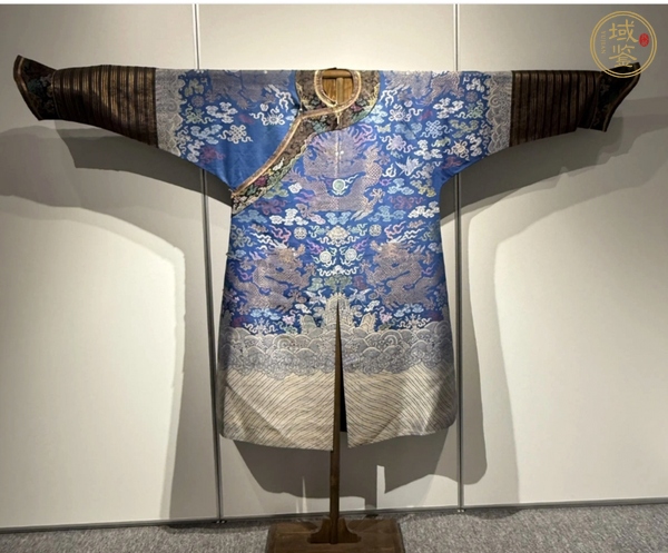 古玩蟒袍真品鑒賞圖