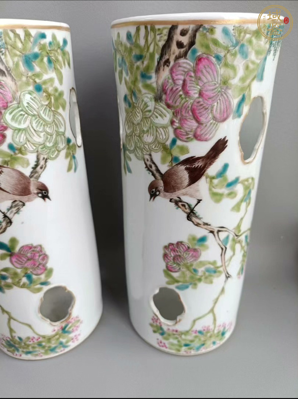 古玩陶瓷花鳥紋淺絳彩帽筒真品鑒賞圖