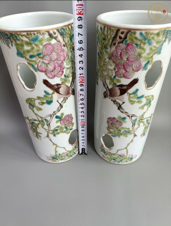 古玩陶瓷花鳥紋淺絳彩帽筒真品鑒賞圖