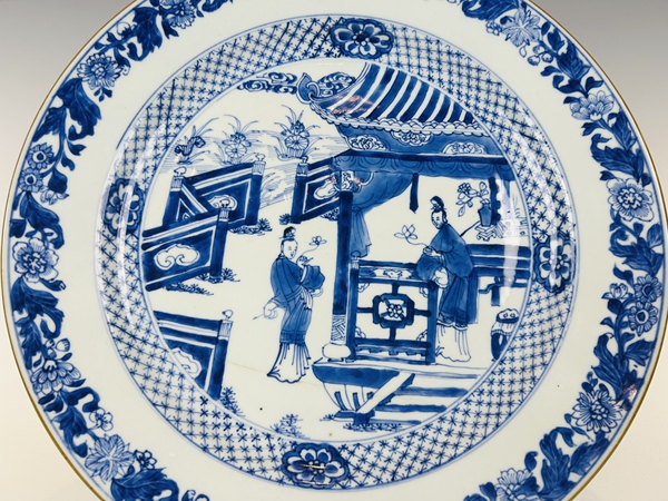 古玩陶瓷清康熙·銅雀春深鎖二喬故事盤拍賣，當(dāng)前價(jià)格0元