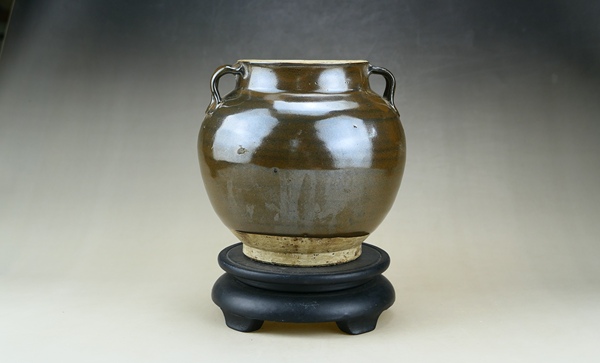 古玩轉(zhuǎn)賣精品:明代定窯系茶葉末釉四系罐拍賣，當(dāng)前價(jià)格158元