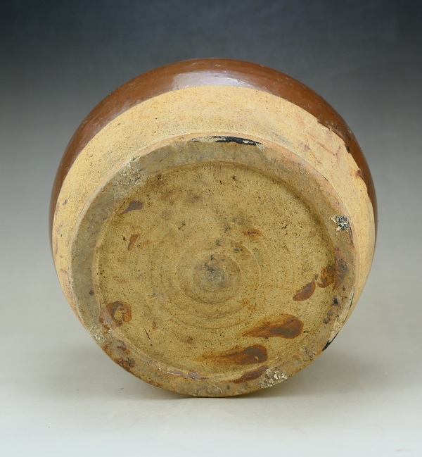 古玩陶瓷精品:明代耀州窯紫金釉絲毫提壺(高級器型)拍賣,當前價格115元