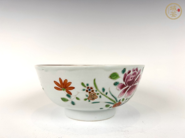古玩陶瓷清早期·粉彩花卉碗真品鑒賞圖