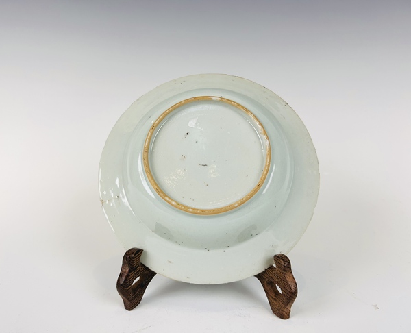 古玩陶瓷清乾隆·花卉折沿粉彩盤拍賣，當(dāng)前價(jià)格0元