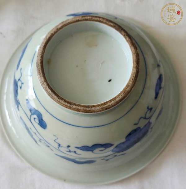 古玩花卉紋青花碗真品鑒賞圖
