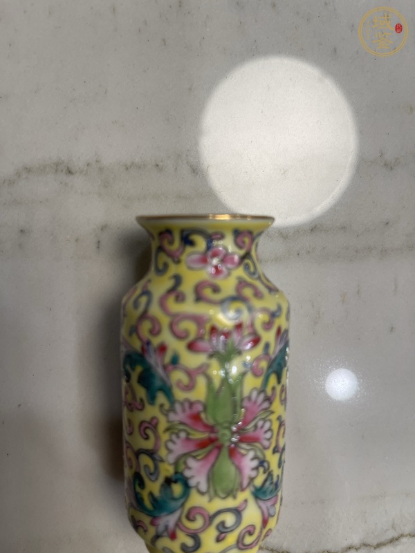 古玩陶瓷粉彩瓶真品鑒賞圖