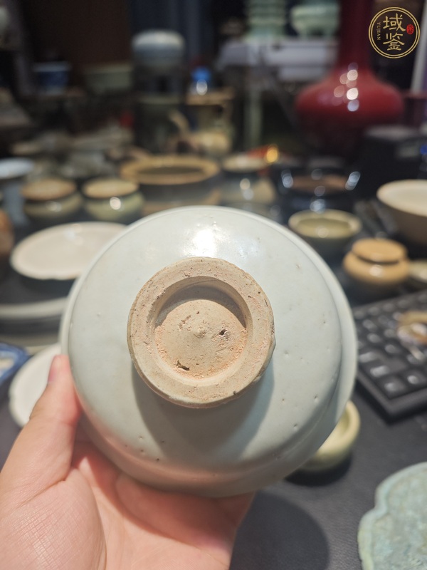 古玩陶瓷樞府釉印花碗真品鑒賞圖