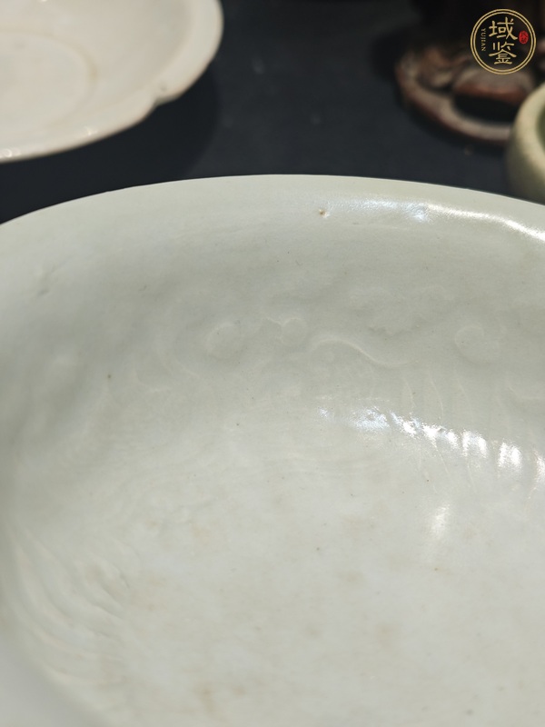 古玩陶瓷樞府釉印花碗真品鑒賞圖