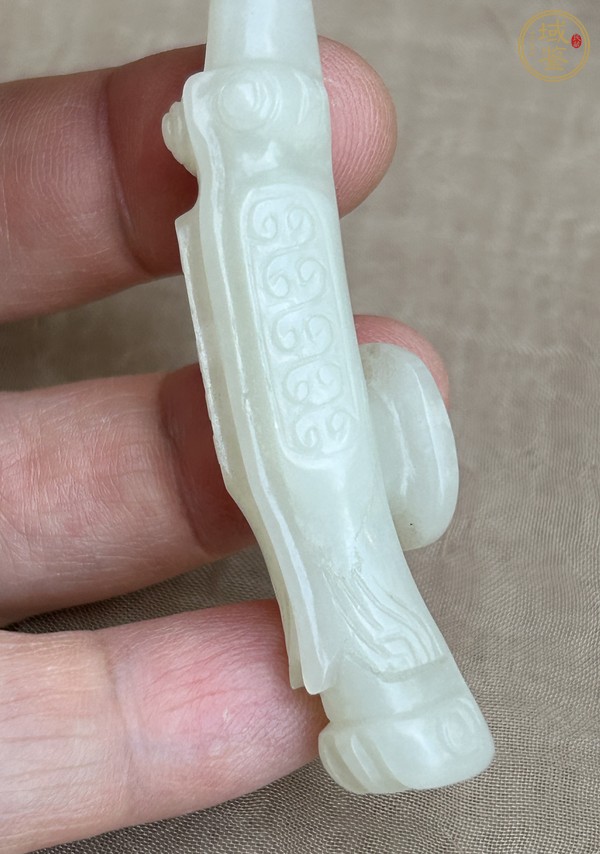 古玩玉器玉螳螂帶鉤真品鑒賞圖